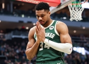 米兰体育入口-雄鹿击败活塞，继续领跑东部