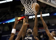 ac米兰体育官网-马刺队大胜对手，保持顶级竞技状态的简单介绍