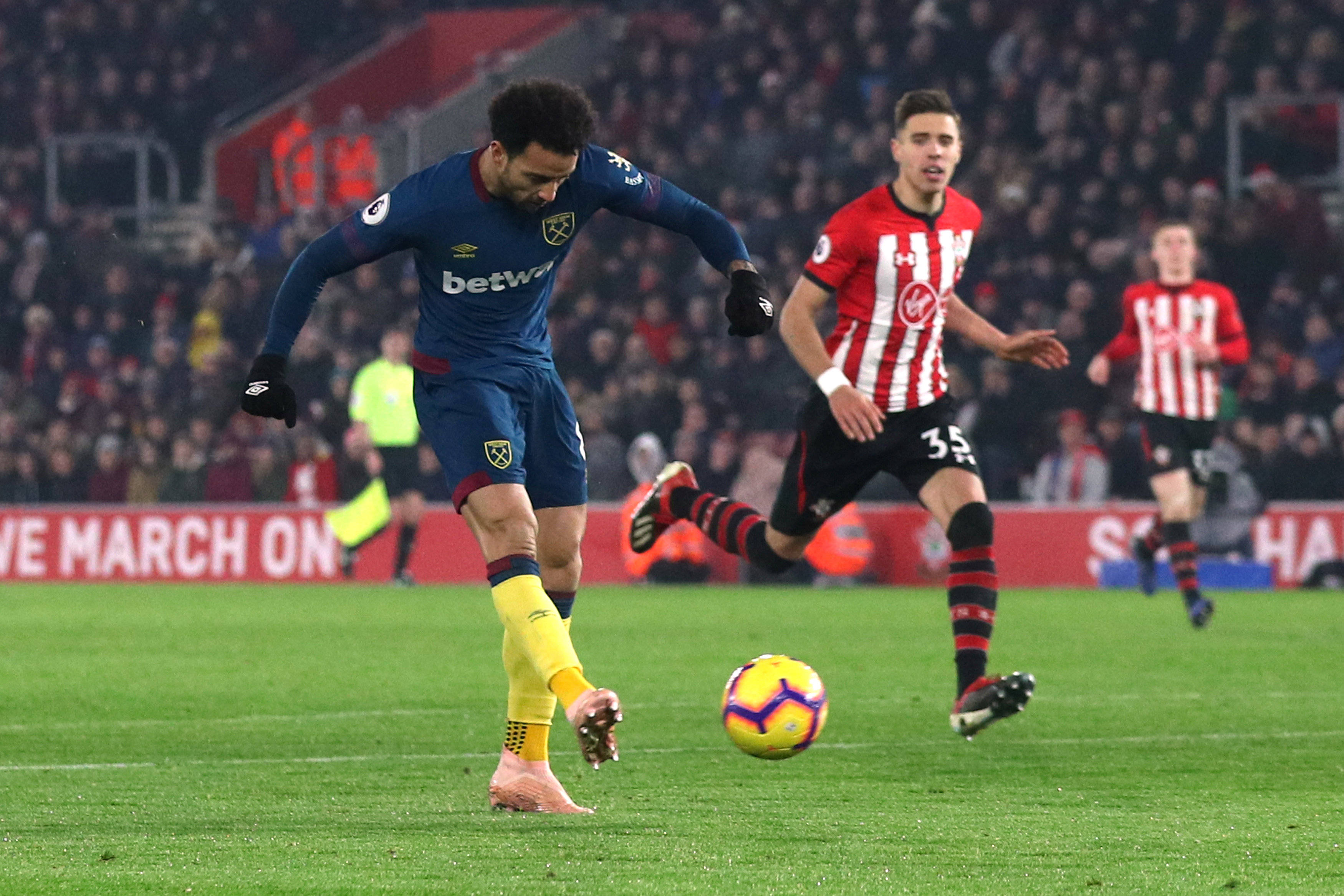 埃弗顿遭遇惨败，球队极需调整状态