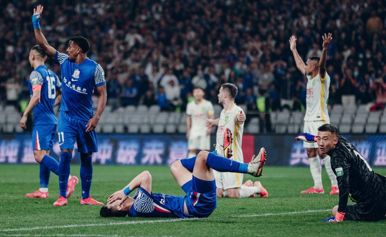 球员受伤下场，对球队造成一定影响