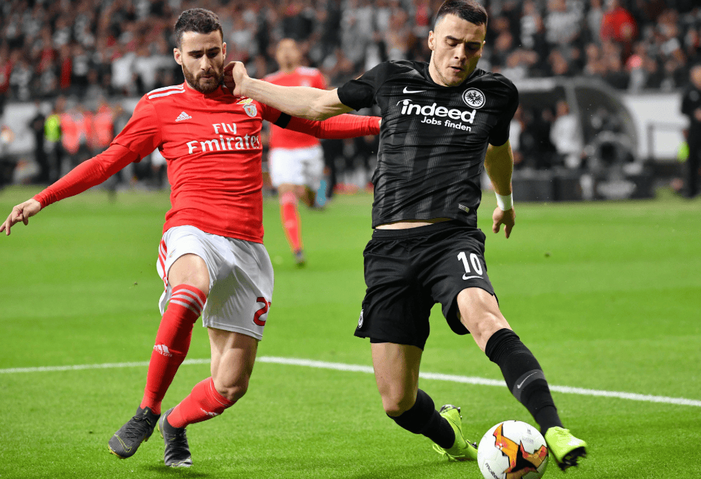 包含法兰克福豪取五连胜,球队状态火爆的词条 包含法兰克福豪取五连胜,球队状态火爆的词条