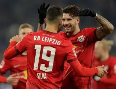 德甲冠军疑云重重莱比锡取胜意犀如胶 德甲冠军疑云重重莱比锡取胜意犀如胶