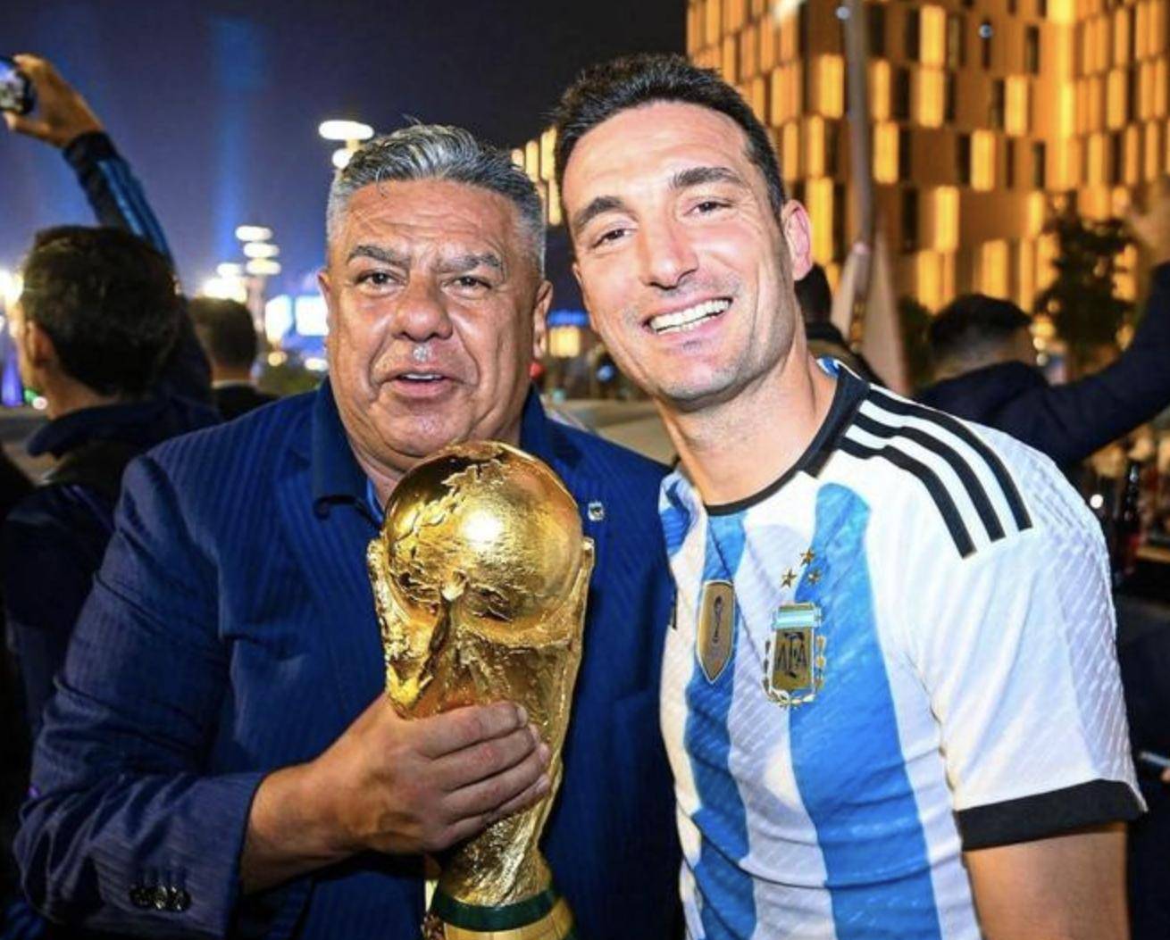 梅西领衔的阿根廷队在欧洲预选赛上狂飙! 梅西领衔的阿根廷队在欧洲预选赛上狂飙!