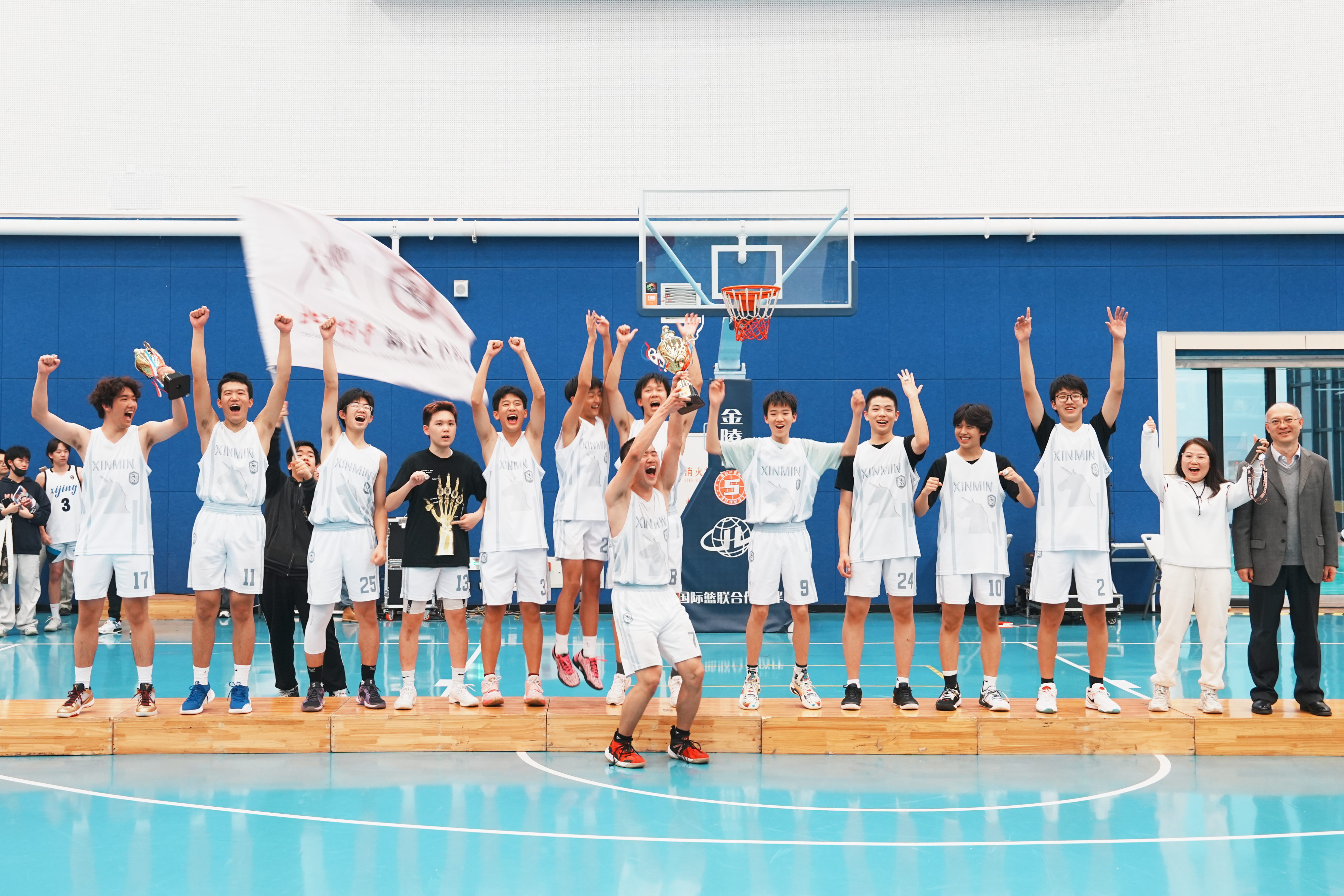 包含亚太地区篮球不俗表现，引发关注的词条