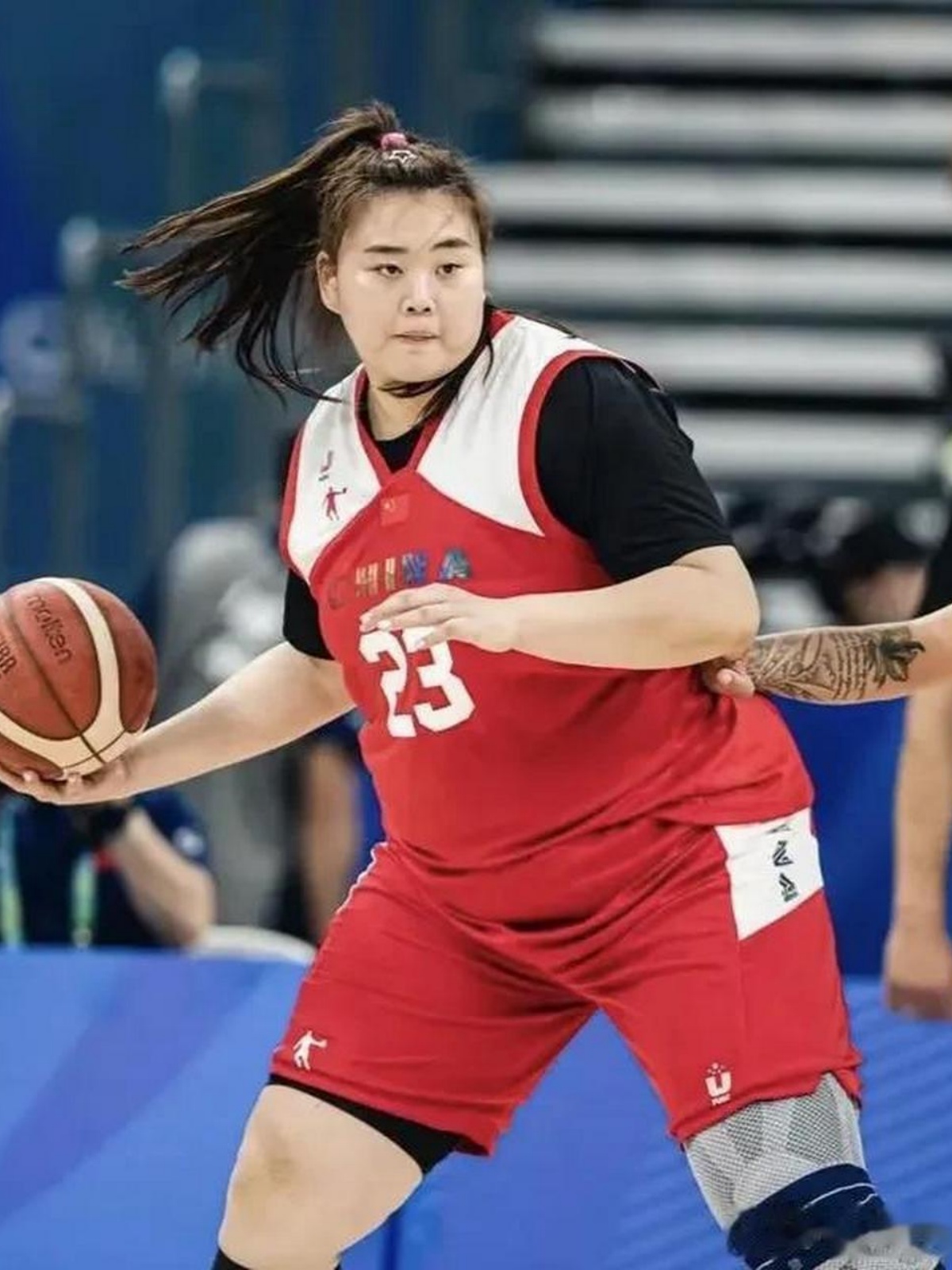 包含亚太地区篮球不俗表现，引发关注的词条