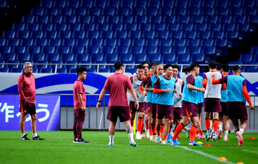 比赛规则调整,球员备战面临挑战 比赛规则调整,球员备战面临挑战