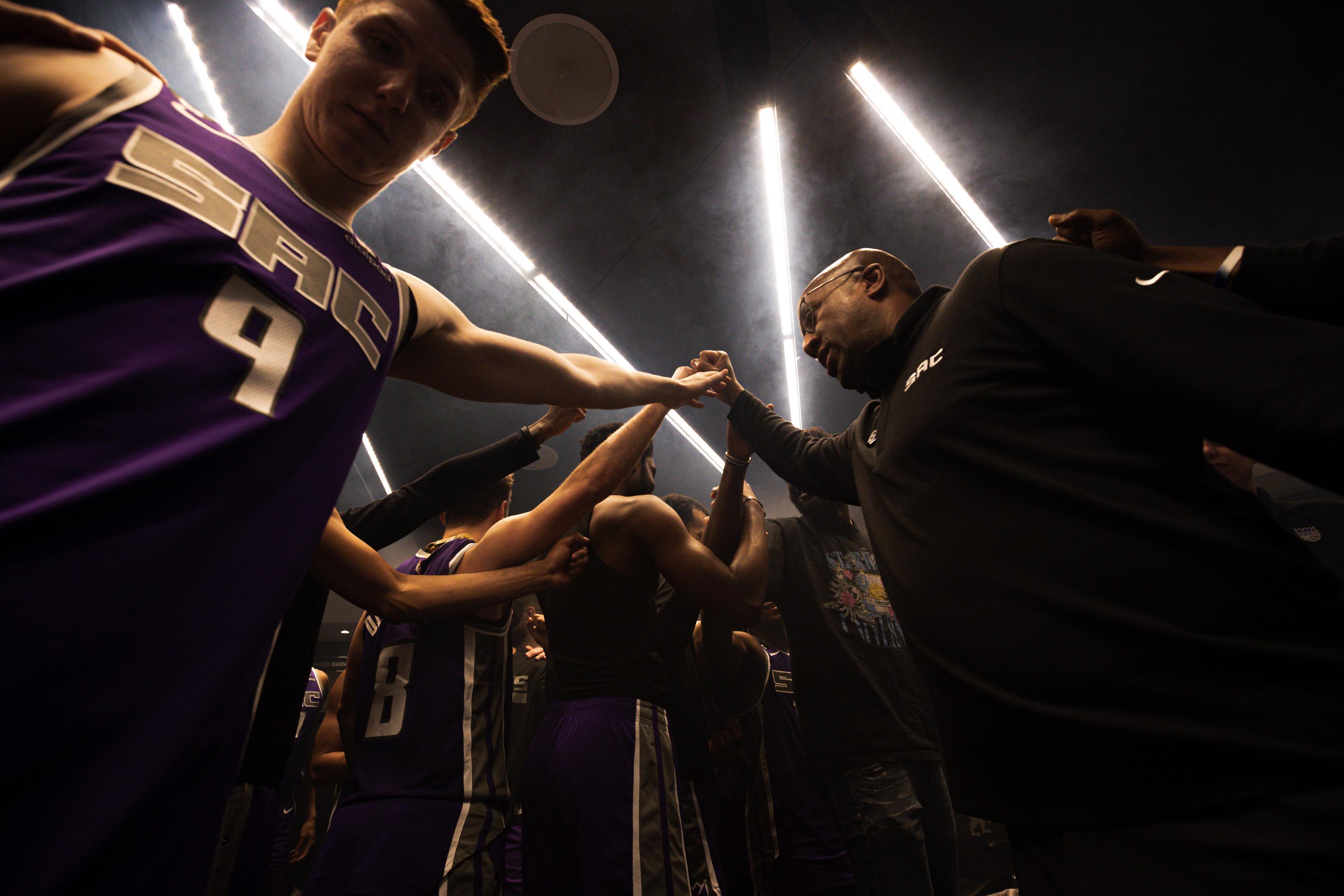 开拓者大胜国王,列illard砍下40分 开拓者大胜国王,列illard砍下40分