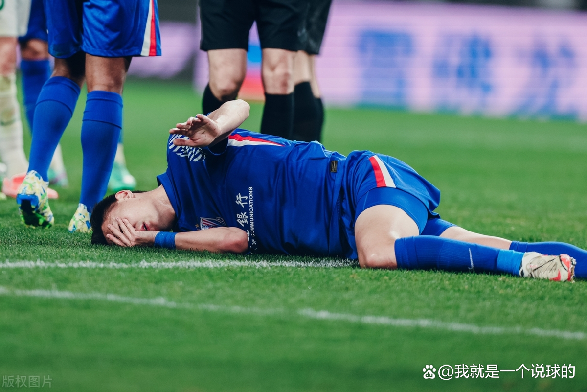 四川男篮再度失手,遭受挫折 四川男篮再度失手,遭受挫折